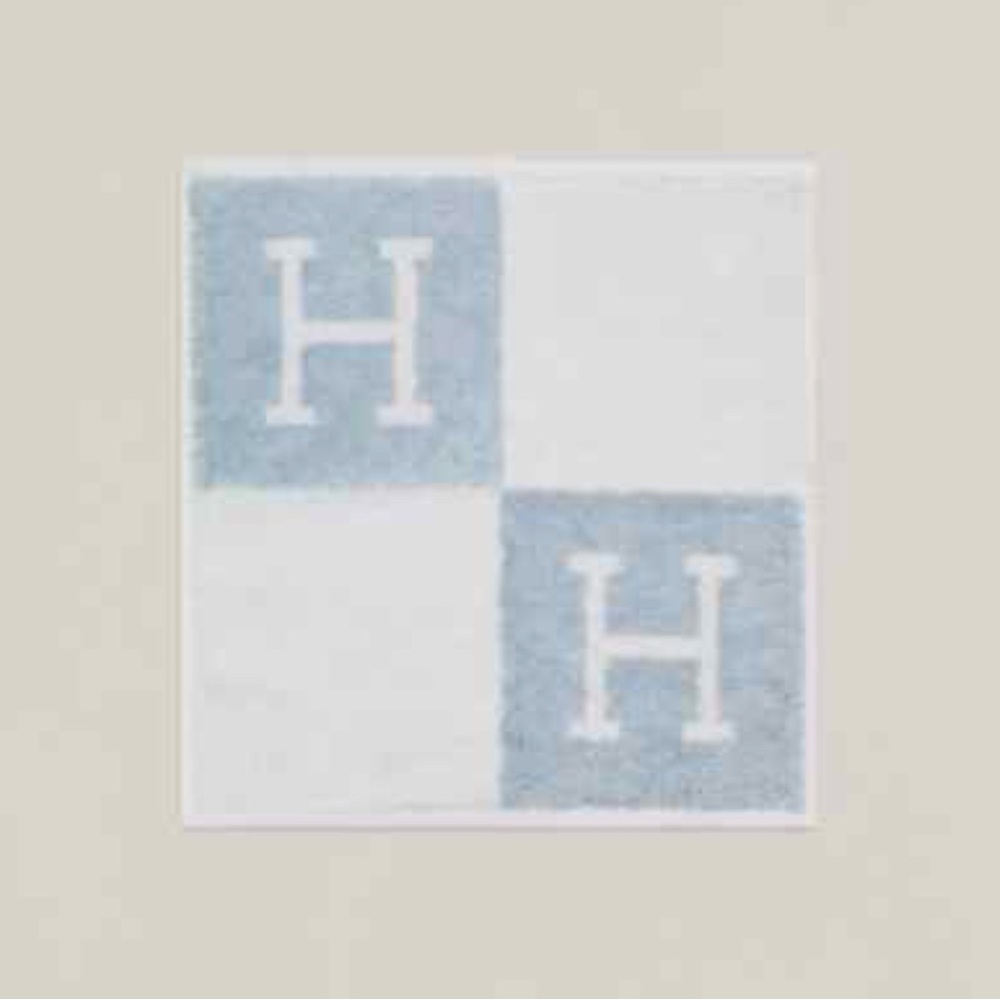 Authentic HERMES Glacier Bleu Avalon Cotton Wash Cloth